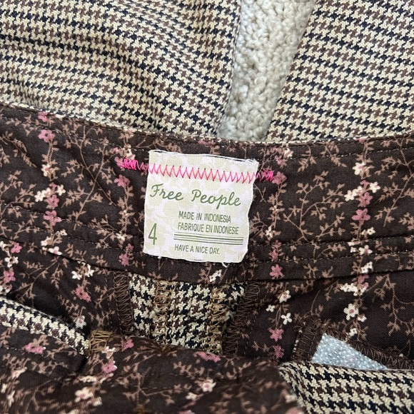 NWT Free People Brown Houndstooth  Checkered Capri Pants Size 4 - Picture 5 of 5